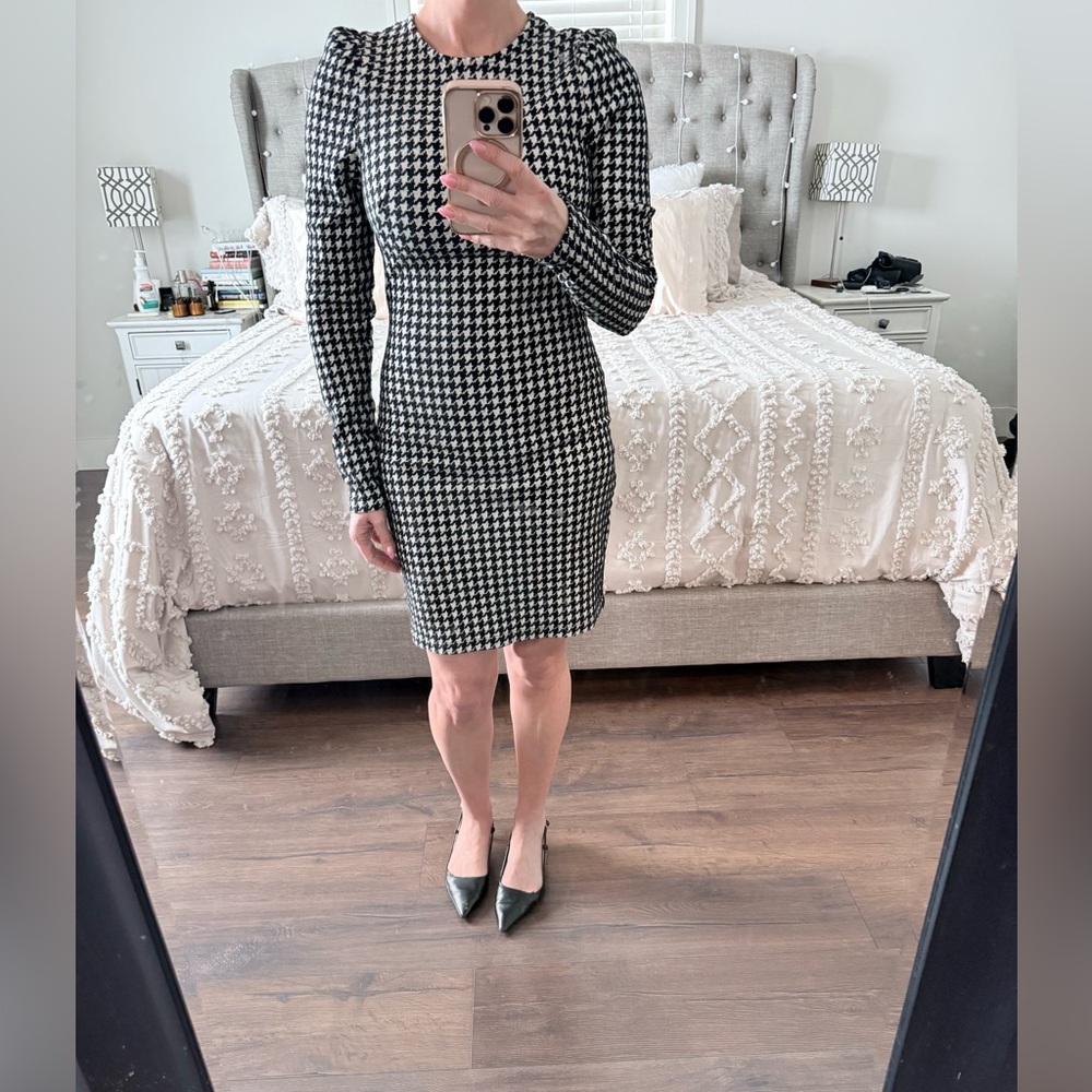 Who What Wear Black and White Long Sleeve Dress